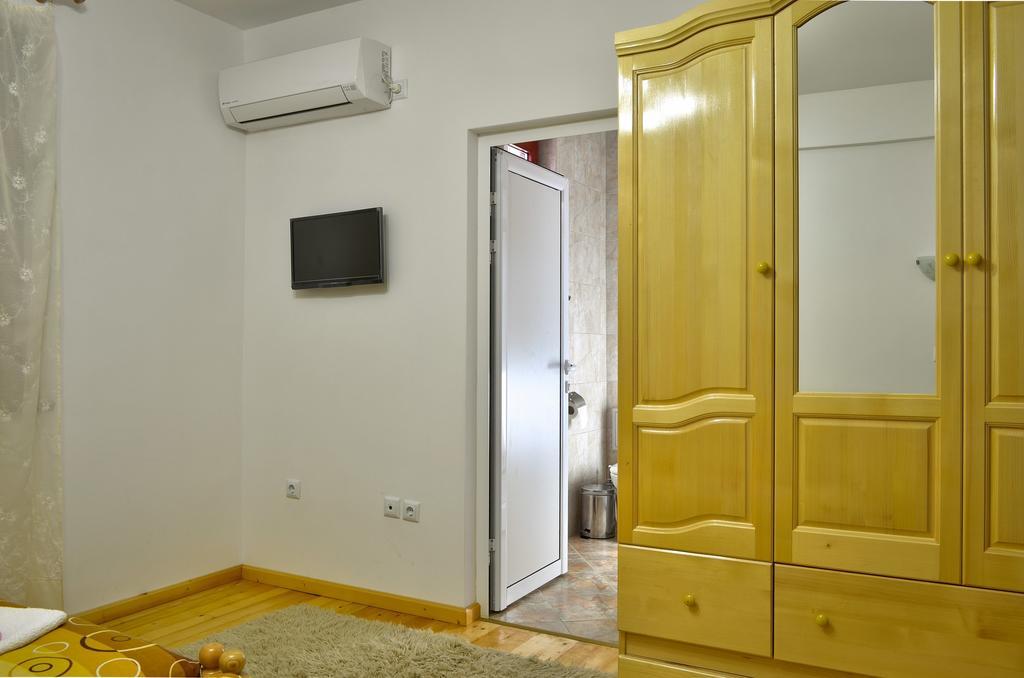 Guest House Joji Сапарева-Баня Номер фото